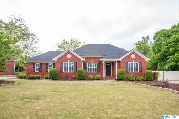 1322 Dan Avenue, Albertville, AL 35950