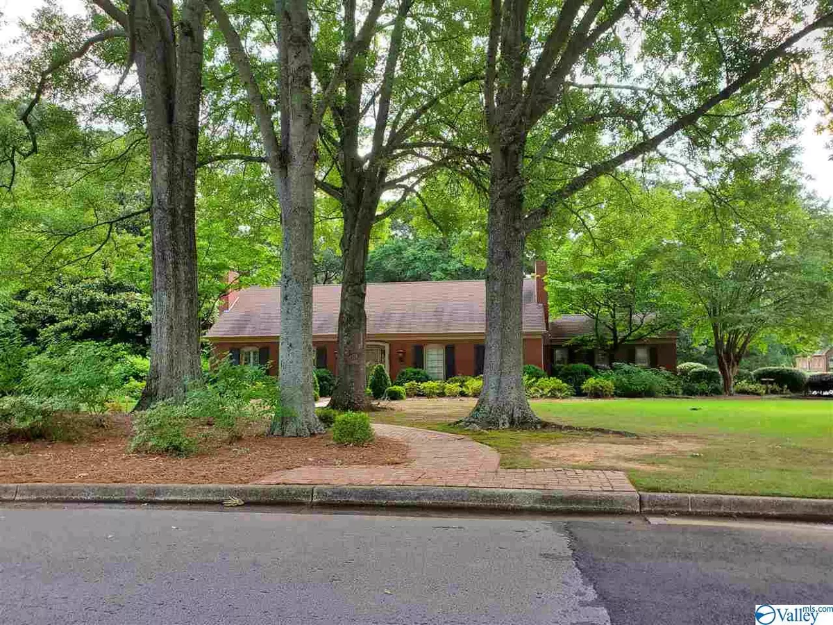 Decatur, AL 35601,2315 Fairway Circle