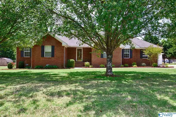 171 Singletree Drive, Hazel Green, AL 35750