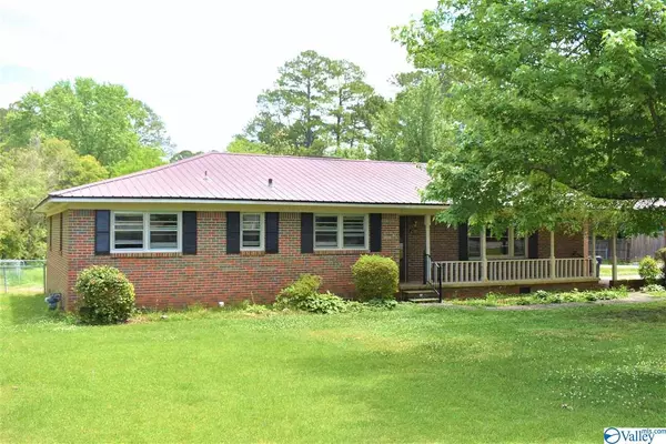 2301 Fairview Road, Gadsden, AL 35904