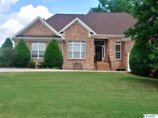 13380 St Andrews Drive, Athens, AL 35611