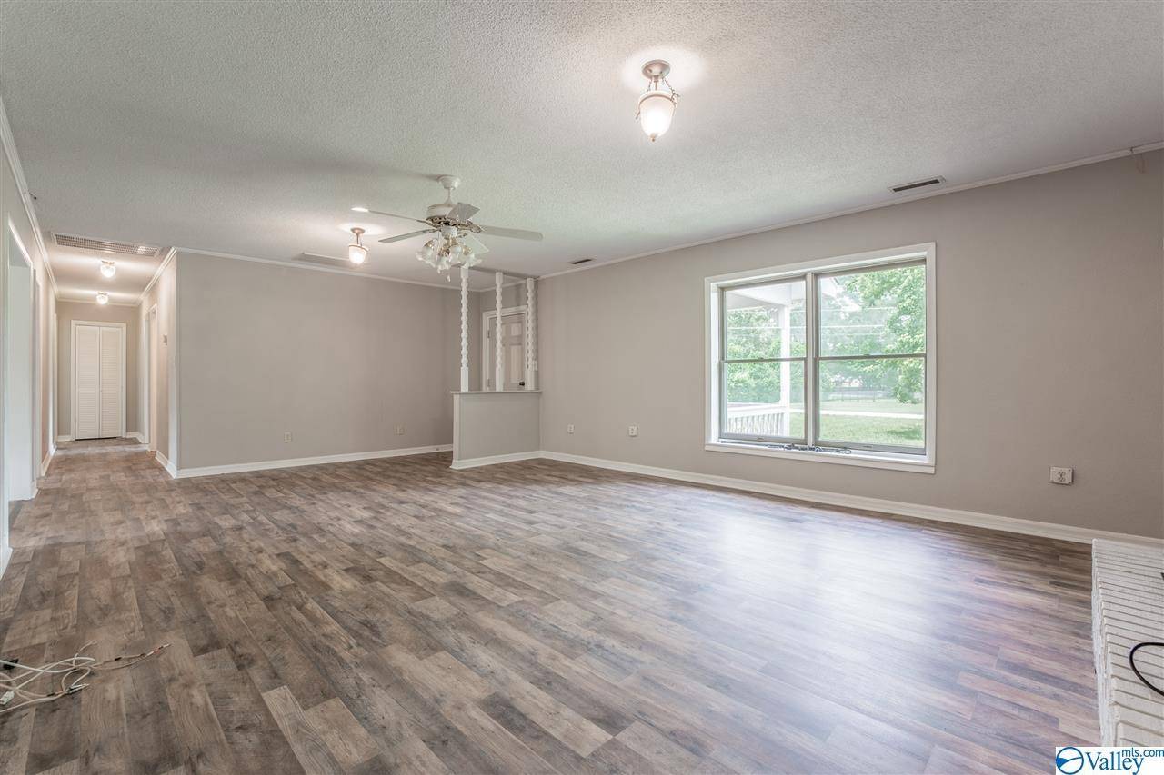 Huntsville, AL 35811,176 Riverside Drive