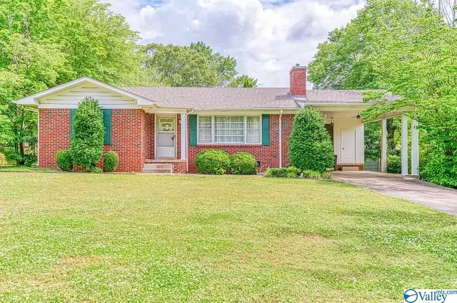 256 3rd Street, Russellville, AL 35653