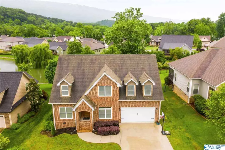 3653 Willow Lake Circle, Chattanooga, TN 37419