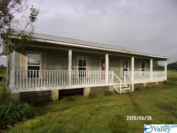 12763 Blue Pond Blvd W, Sylvania, AL 35988