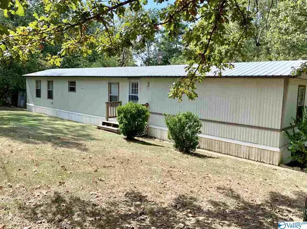 105 County Road 683, Cedar Bluff, AL 35959