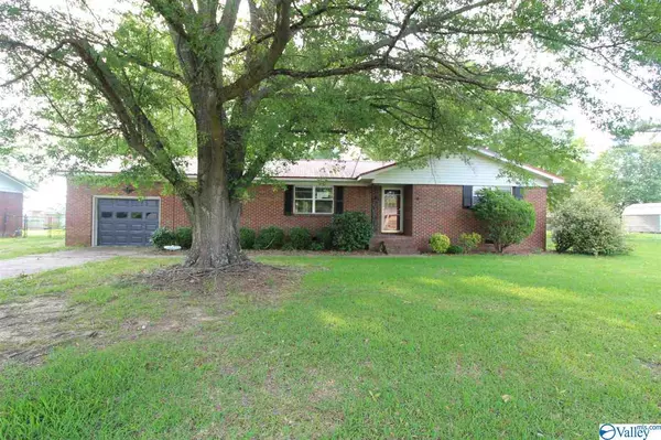 208 Case Avenue SE, Attalla, AL 35954