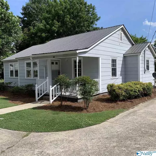 103 Harbour Avenue, Albertville, AL 35950