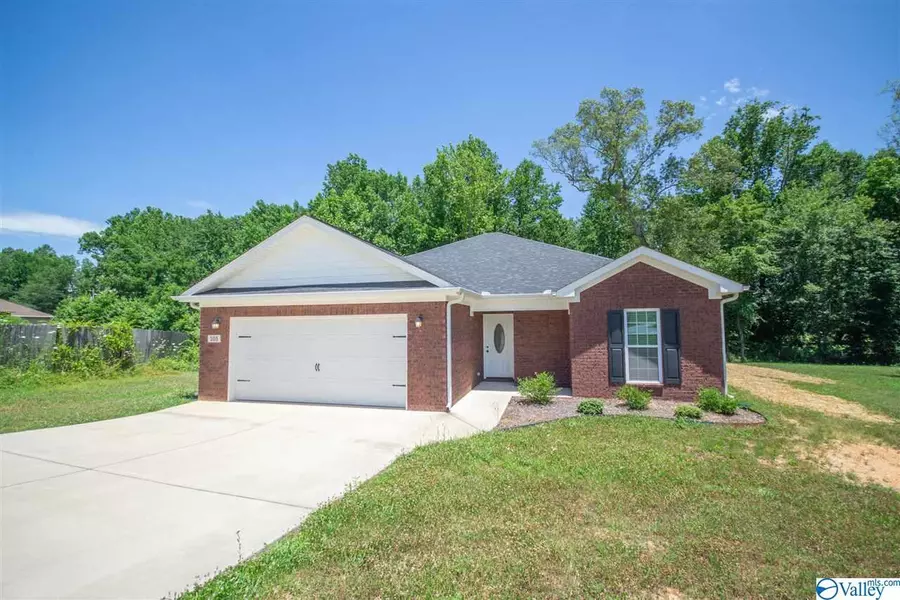 105 Tall Pine Court, Toney, AL 35773