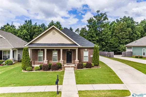 Madison, AL 35758,212 Grove Village Way