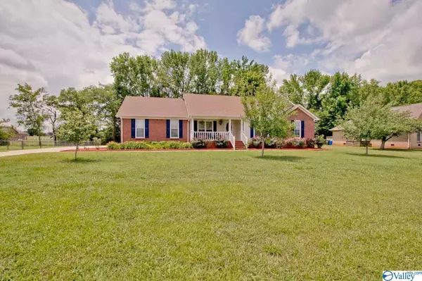 Hazel Green, AL 35750,106 Hazel Trace