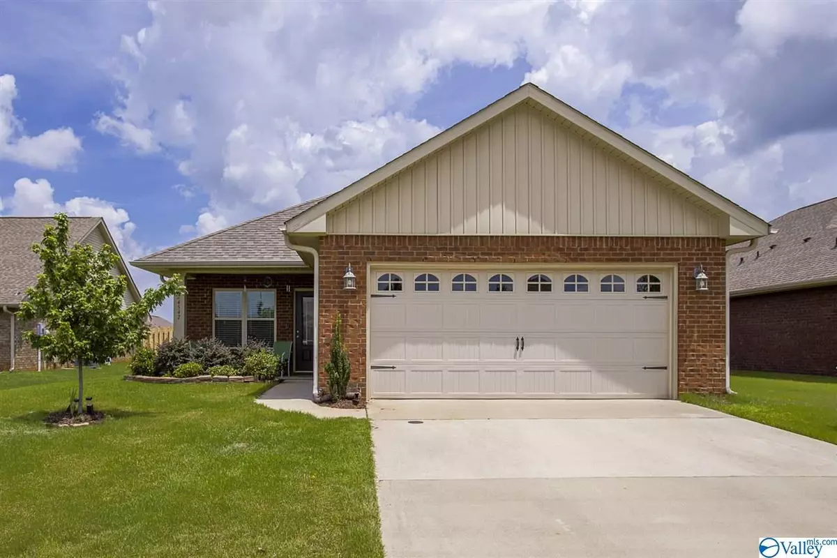 Athens, AL 35613,24547 Silent Spring Drive