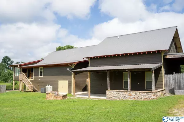 Rainsville, AL 35986,143 Horton Road