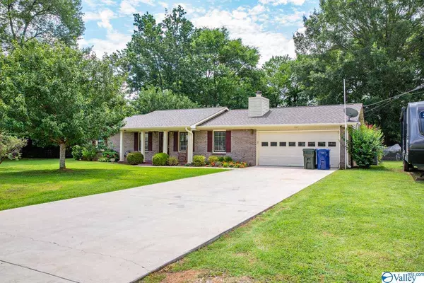 112 Catina Drive, Meridianville, AL 35759