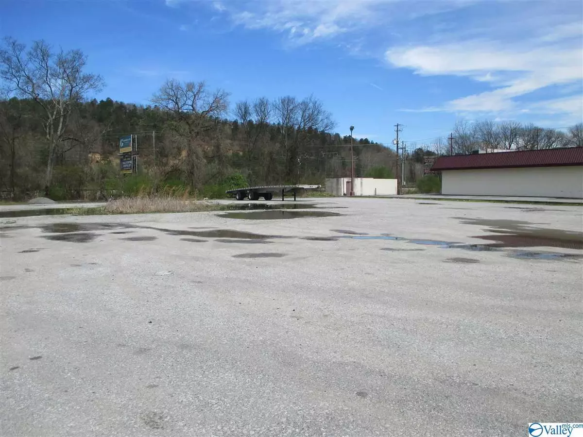 Attalla, AL 35954,900 Cleveland Avenue