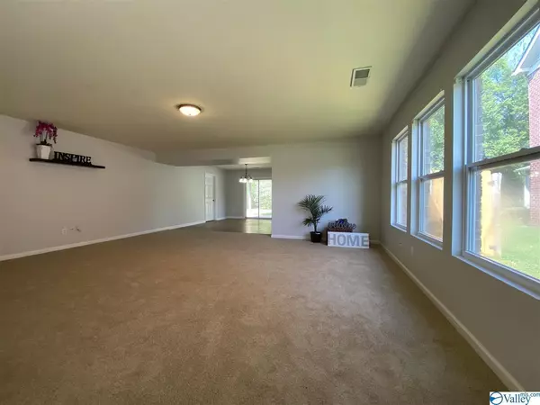 Madison, AL 35757,207 Laramie Circle NW