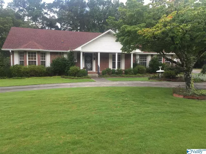 315 S Main Street, Boaz, AL 35957