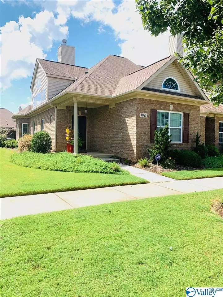 Huntsville, AL 35806,1021 Cresent Falls