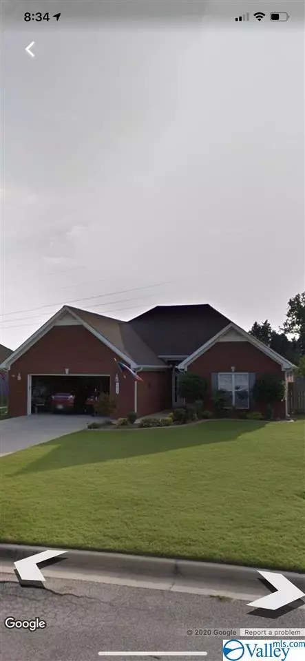 1419 Lake Pointe Drive, Decatur, AL 35603