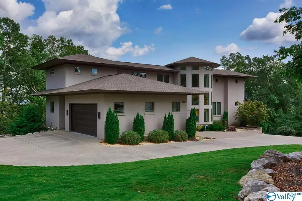 Huntsville, AL 35811,4036 Hawks Way