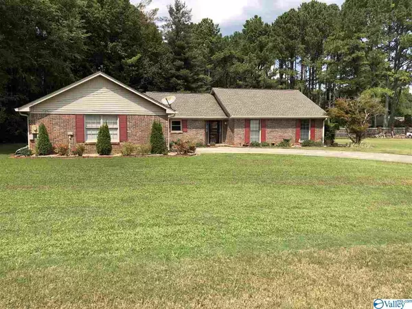 2002 Sioux Circle, Decatur, AL 35603