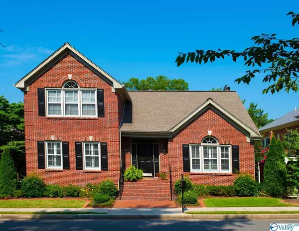46 SE Saint James Square, Huntsville, AL 35801