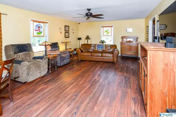 Estill Fork, AL 35745,2716 County Road 140