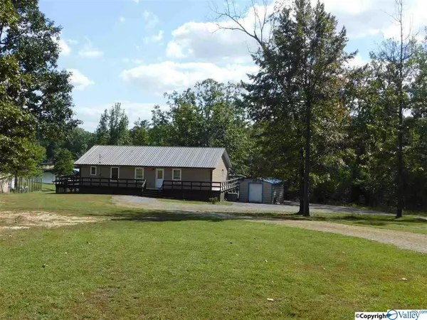 Cedar Bluff, AL 35959,60 County Road 604