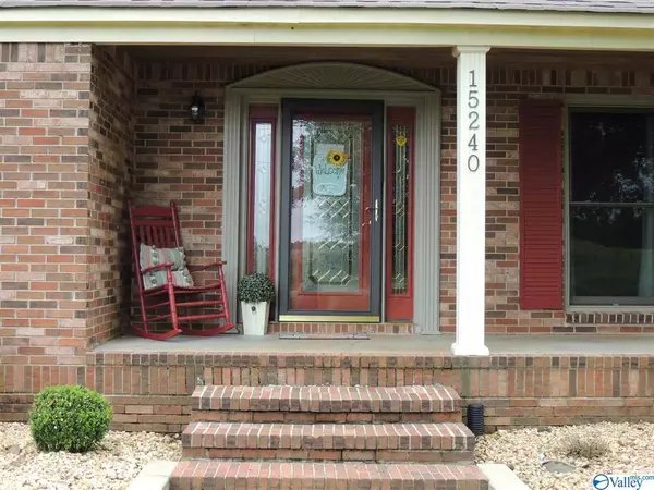 15240 Gordon Road, Athens, AL 35611