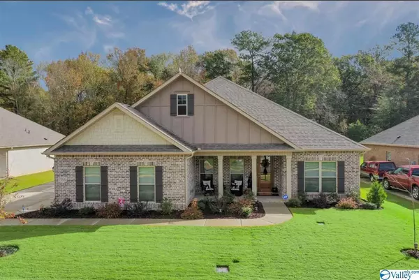 7026 Regency Lane, Gurley, AL 35748