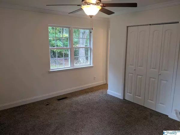 Altoona, AL 35952,4165 Holly Street