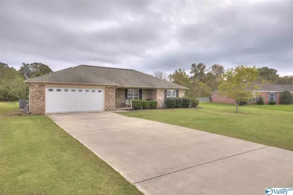 New Market, AL 35761,237 Misty Cove Court