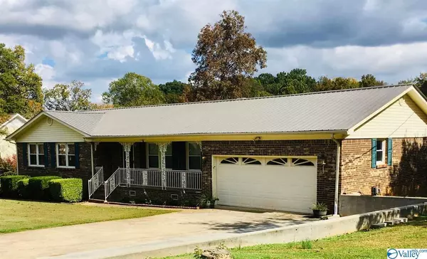 1203 Birchwood Drive, Scottsboro, AL 35769