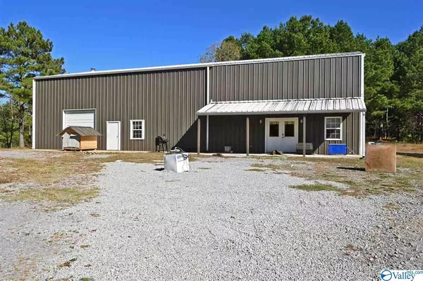 110 County Road 360, Cullman, AL 35033