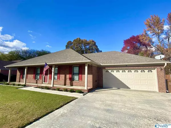 Hartselle, AL 35640,993 Glenwood Drive