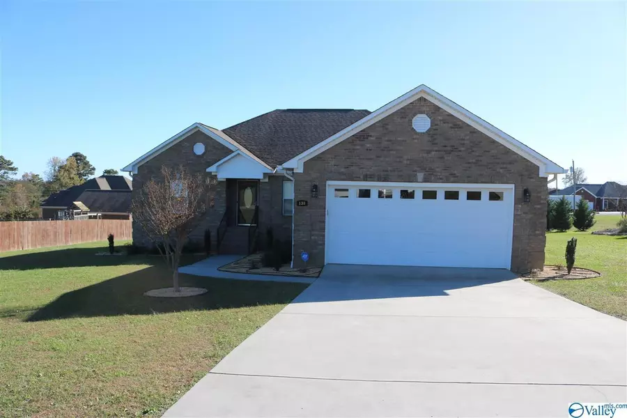 138 Payton Lane, Grant, AL 35747