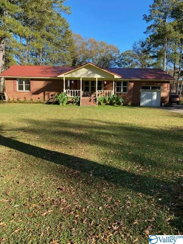 212 Riverside Drive, Gadsden, AL 35903