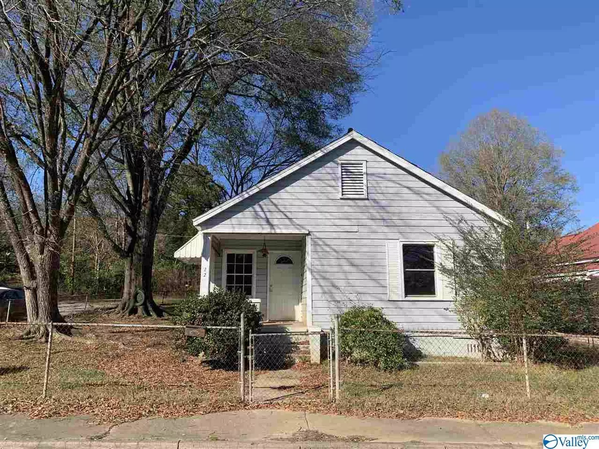 Gadsden, AL 35904,22 E Wilkinson Avenue