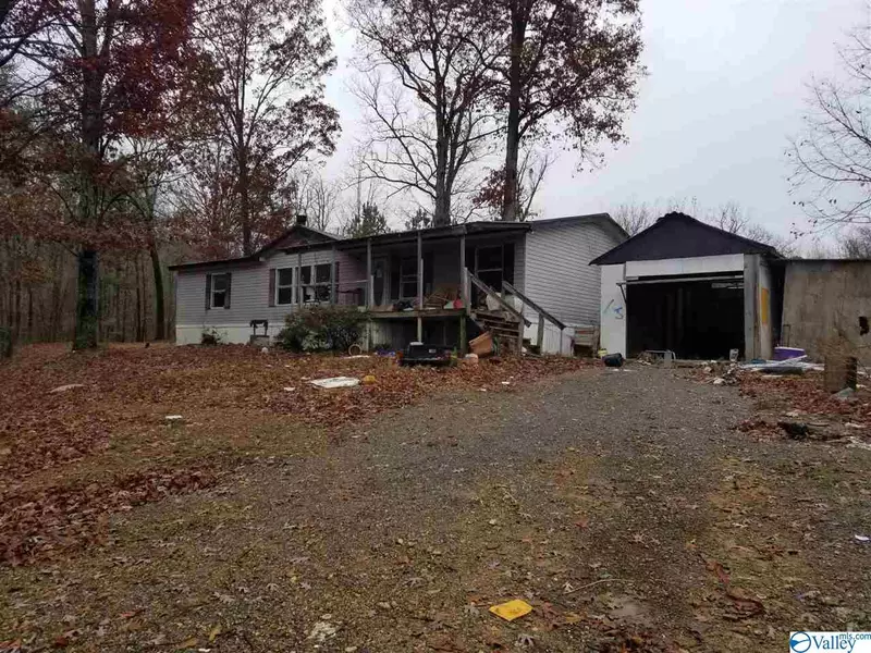 290 Dividing Ridge Road, Blountsville, AL 35031