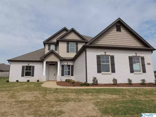 100 Grip Drive, Hazel Green, AL 35750