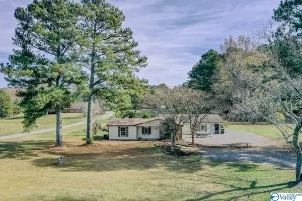 844 Mount Zion Road, Falkville, AL 35622