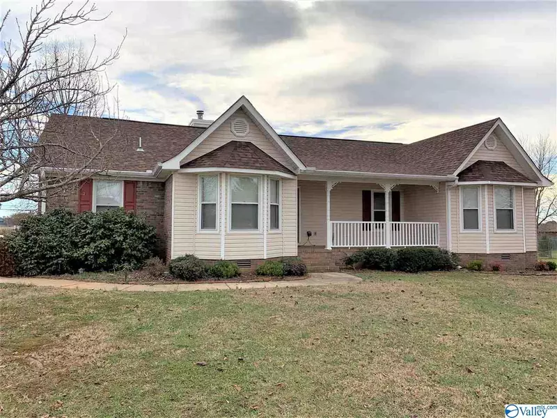 102 Stoney Knoll Drive, Hazel Green, AL 35750