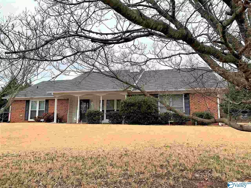 108 Wickstone Road, Meridianville, AL 35759