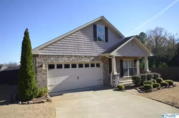 346 Lady Hawk Lane, Huntsville, AL 35824