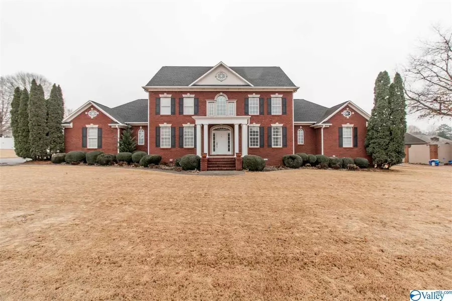 319 Ole Carriage Drive, Athens, AL 35613