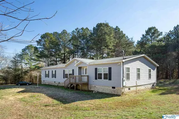 2278 County Road 95, Higdon, AL 35979
