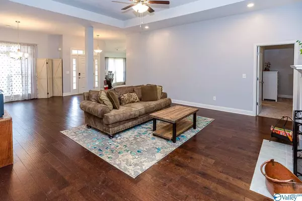 Huntsville, AL 35806,100 Manor View Circle