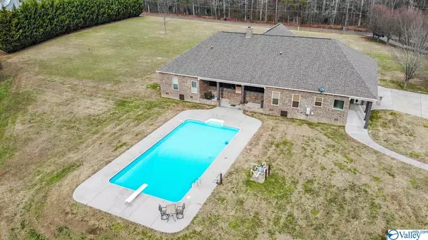 Arab, AL 35016,254 Bluffview Drive