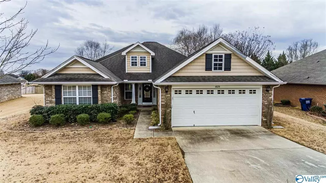 6826 Wintercrest Way, Owens Cross Roads, AL 35763