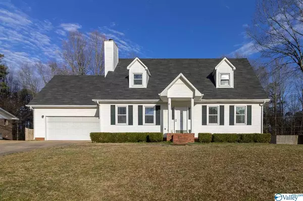 413 Cloverleaf Drive, Athens, AL 35611